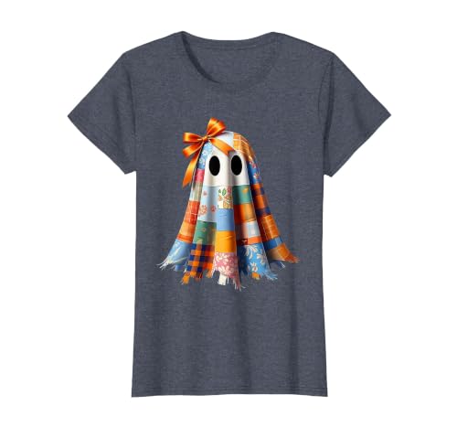 Patchwork Quilt Ghost Halloween Quilter Autumn Tee Patchwork Ghost Quilt Halloween Quilter Fall Autumn Bow Cute T-Shirt -