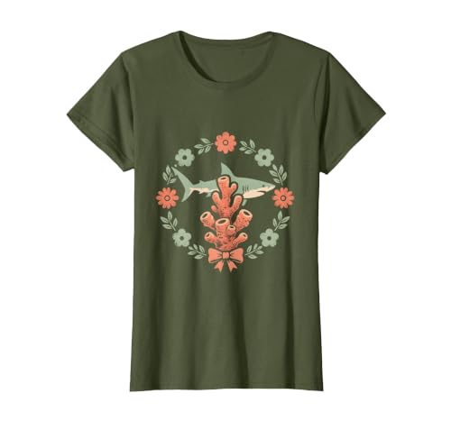 Mademark Hammerhead Shark Coral Pinnacle Hawaiian Design T-Shirt - size chart