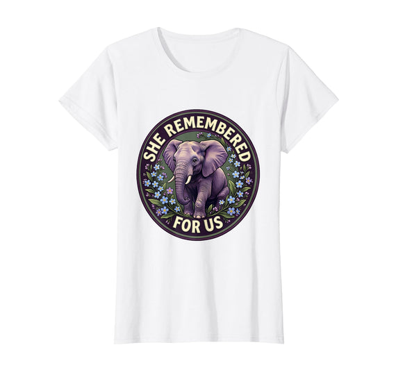 Mademark She Remembered For Us Gentle Elephant Design T-Shirt - Women - White