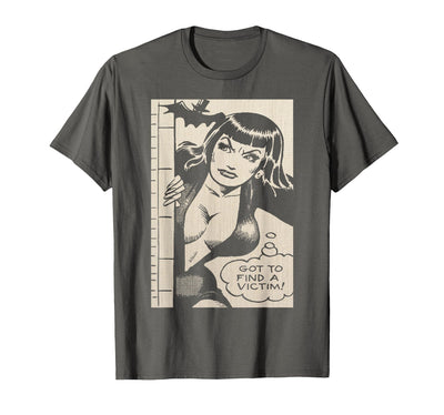 Vintage Sci Fi x Classic Horror for Halloween Vintage Vampire Bat Vampire Pin Up Girl Horror Comic Book T-Shirt