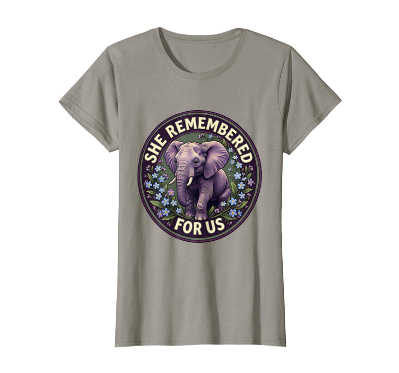 Mademark She Remembered For Us Gentle Elephant Design T-Shirt - Women - Slate Grey