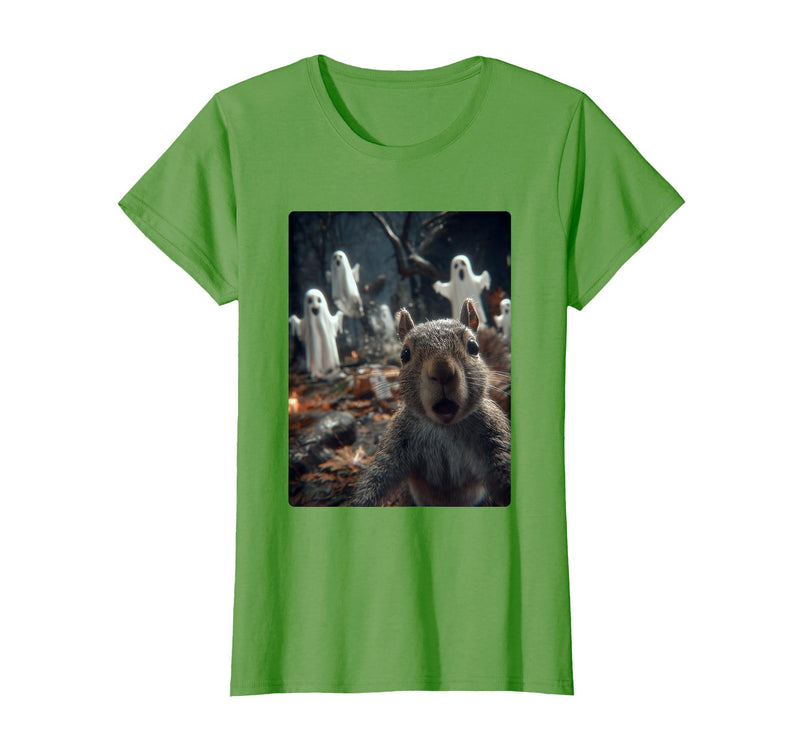 Funny Halloween Animals Selfies Clothing Funny Squirrel Selfie with Ghosts Haunted Forest Halloween T-Shirt - Grass Green