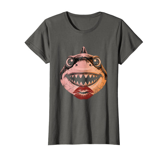 Mademark Smiling Shark With Lipstick Marks Graphic T-Shirt - Asphalt Grey