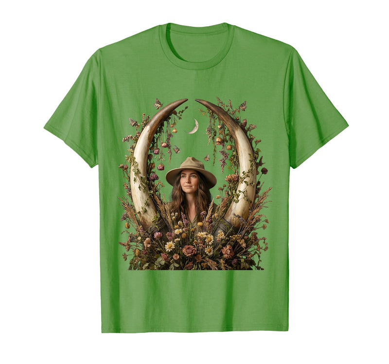 Mademark Safari Explorer Elephant Tusk Skull Framed Art T-Shirt - Men - Grass Green