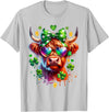 Funny St Paddy Highland Cow St Patricks Day Outfit Cute Highland Cow With Sunglasses St Patricks Day Funny T-Shirt - Silver