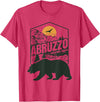 Outfit per Trekking ed Escursioni in Abruzzo Abruzzo Adventure Awaits Marsican Abruzzese Bear T-Shirt - Red Heather