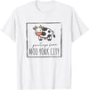 Grüße aus Moo York City - Lustiges Kuhmotiv Greetings from Moo York City - Funny Cow Motif with Saying T-Shirt - White