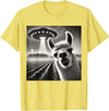 ÄLlamaAlpacaCo. Funny Llama Alpaca Selfie UFOs T-Shirt - Lemon Yellow