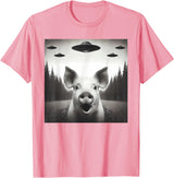Funny Pig Selfie With UFOs Funny Pig Selfie UFO Alien Humor Vintage Print Art Design T-Shirt - Pink