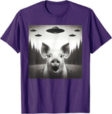 Funny Pig Selfie With UFOs Funny Pig Selfie UFO Alien Humor Vintage Print Art Design T-Shirt - Purple