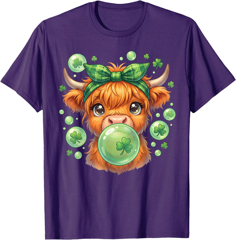 St. Patricks Day Highland Cow Blowing Bubblegum Celebrate St Patricks Day T-Shirt - Purple