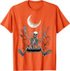 Skeleton Love Halloween Moon Skeleton Rock On Hand Spooky Halloween Rock Concerts T-Shirt - Orange