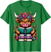 Funny Highland Cow Lover Highland Cow Book Floral Bookworm T-Shirt - Kelly Green