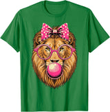 Magical and Funny Lion Gifts Lion with Bubble Gum and Pink Bow T-Shirt - Kelly Green