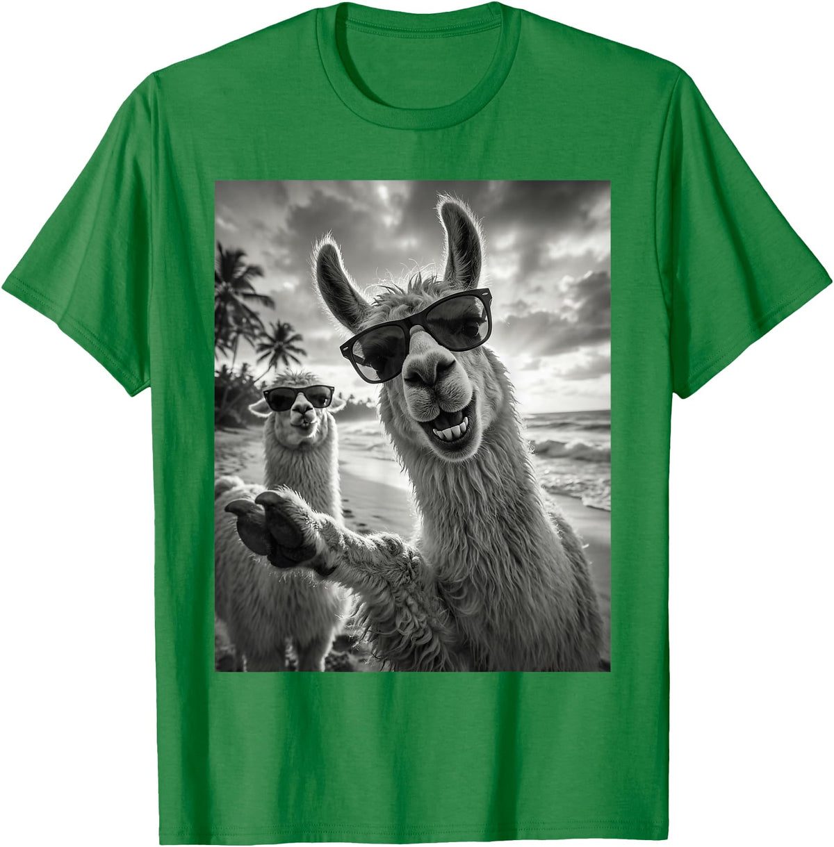Funny Llama Stuff Accessories & Gifts Cool Llama Selfie At The Beach, Cute Llamas Alpaca T-Shirt - Kelly Green
