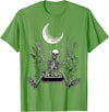 Skeleton Love Halloween Moon Skeleton Rock On Hand Spooky Halloween Rock Concerts T-Shirt - Grass Green