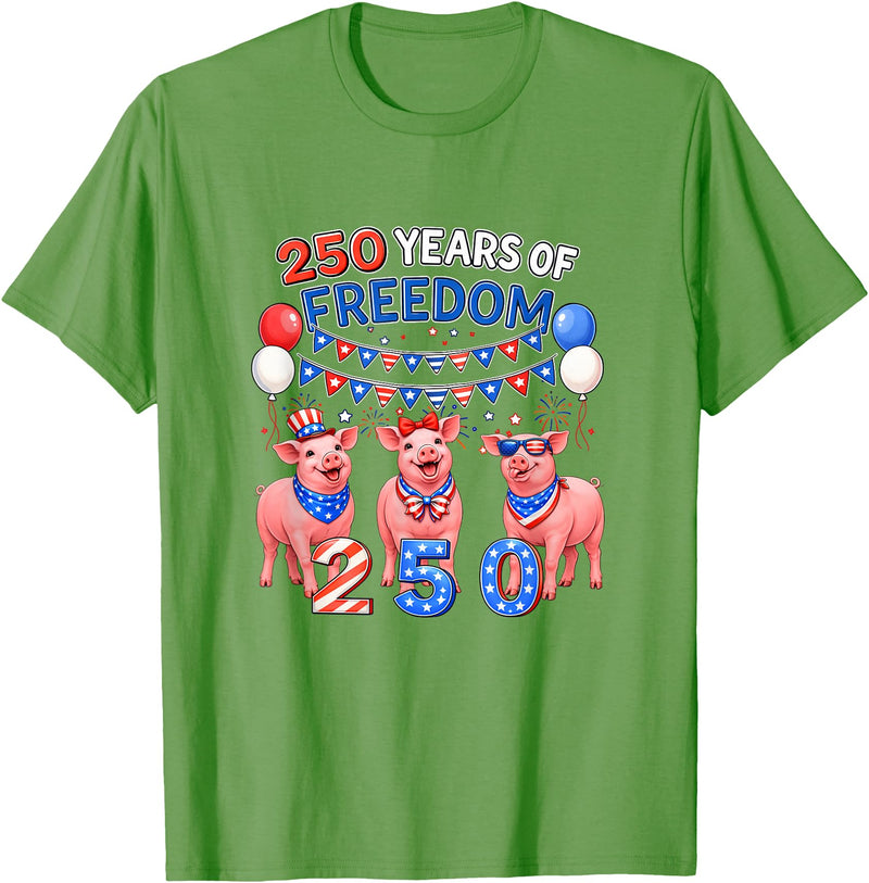 Farmer 4th Of July Costume 250th Freedom 4th of July US Flag Fireworks Three Cute Pigs T-Shirt - Grass Green