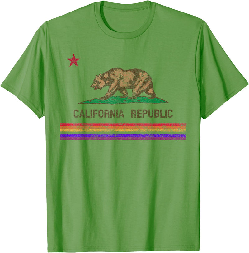 CALIFORNIA STATE FLAG LGBTQ GAY PRIDE RAINBOW TEES CALIFORNIA STATE FLAG BEAR LGBTQ GAY PRIDE RAINBOW PARADE T-Shirt - Grass Green
