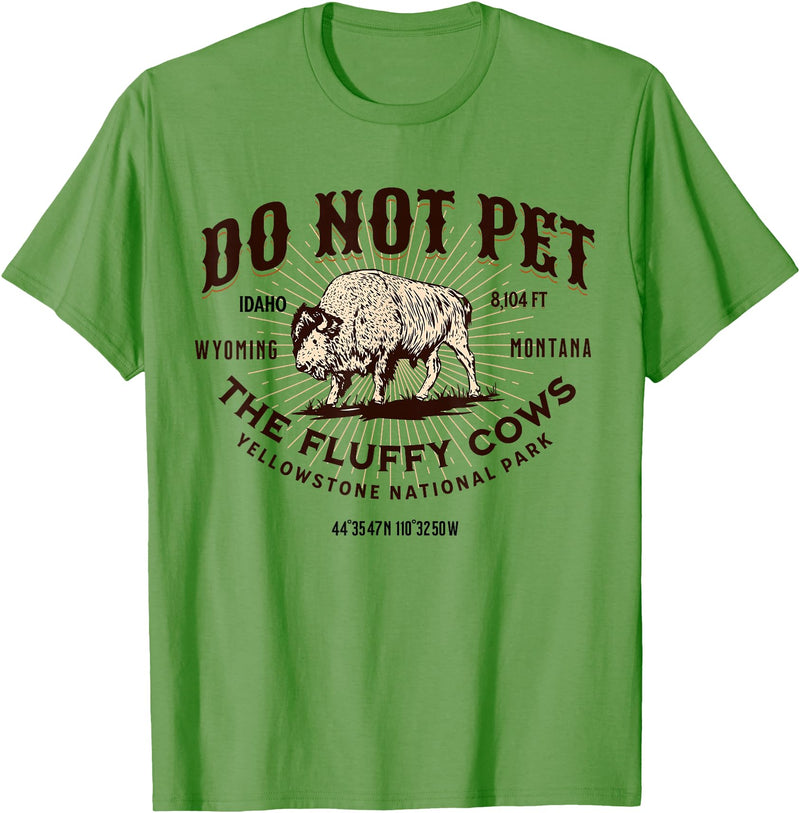 Funny Yellowstone National Park Vintage Graphic Yellowstone National Park Do Not Pet the Fluffy Cows Bison T-Shirt - Grass