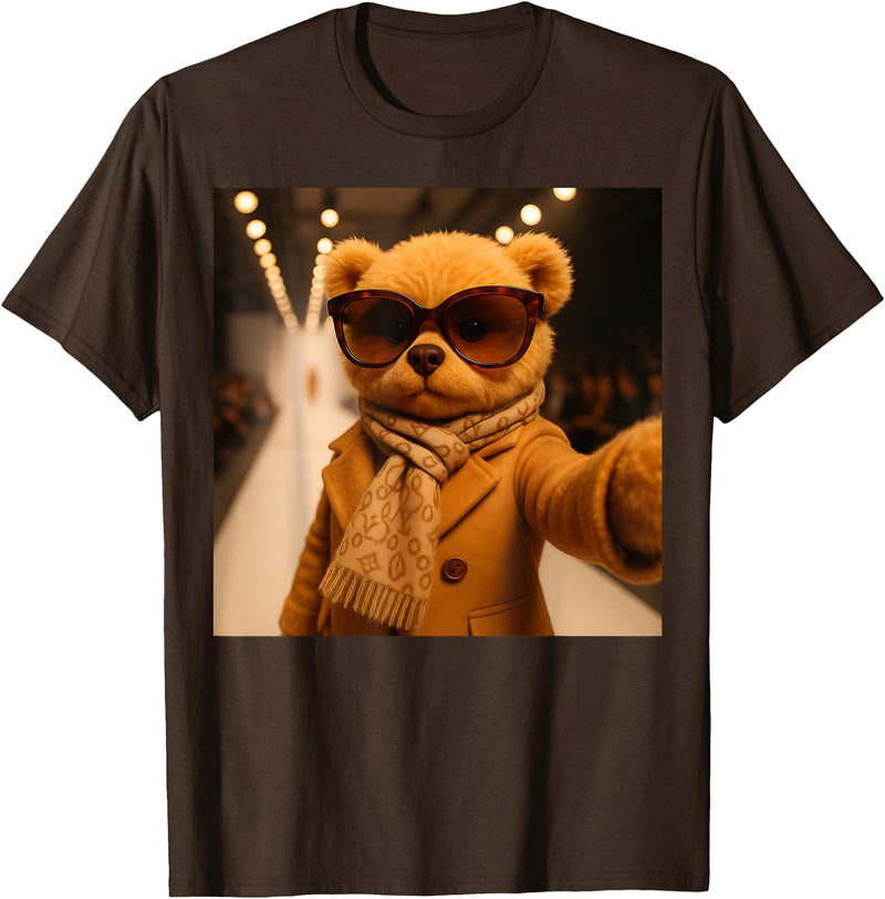 Fashion Show Party Girls Teddy Bear Graphic Design Teddy Bear Fashion Runway Selfie Catwalk Stylish Girls Women T-Shirt - Brown