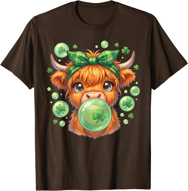 St. Patricks Day Highland Cow Blowing Bubblegum Celebrate St Patricks Day T-Shirt - Brown