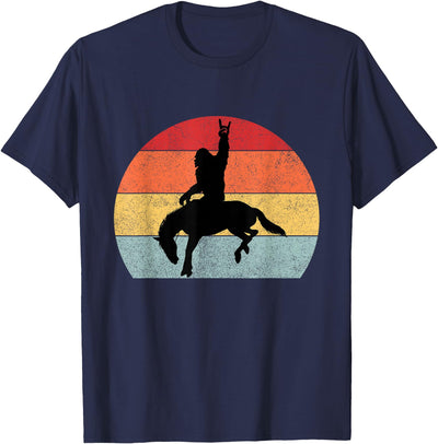 Bigfoot Rodeo Gear Bigfoot Riding a Horse Rodeo Retro Sunset Funny T-Shirt