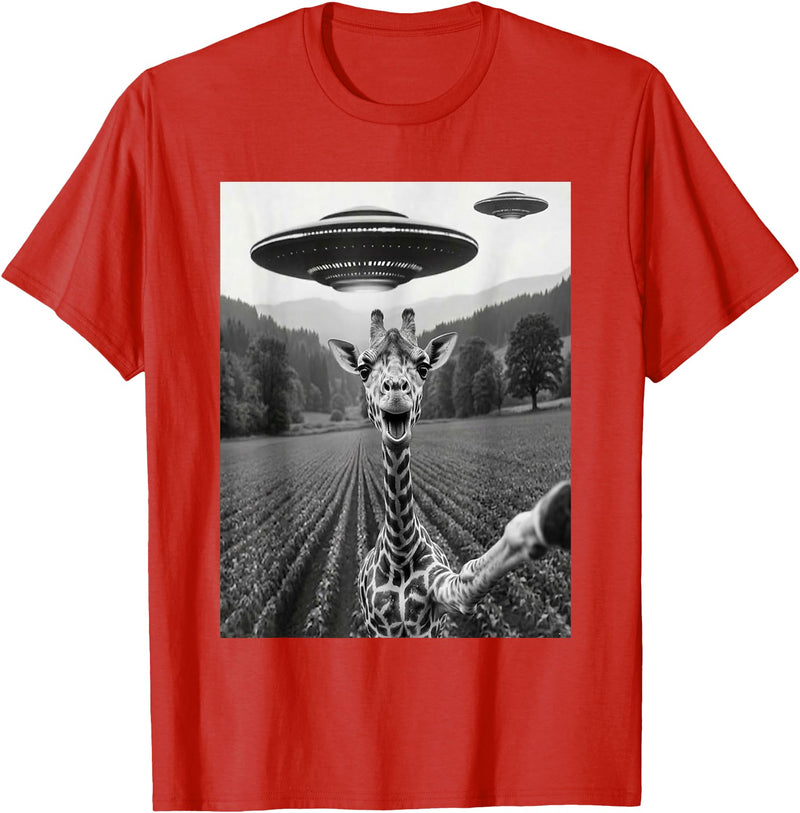 Toto17 Giraffe Lover Co. Giraffe Selfie with Alien UFO Funny Giraffe Lover Men Women T-Shirt - Red