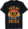 Halloween Pumpkin Patch Family Group Matching Pumpkin Mom Of The Patch Halloween Costume Family T-Shirt - Black