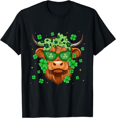 Scottish Highland Cow St Patricks Day Shamrock Irish Holiday T-Shirt