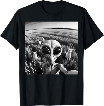 Funny Alien Cat Selfie Photo UFO Tee Alien Cat Selfie Black and White Photo Funny UFO T-Shirt