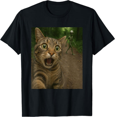 Selfie humor with Cats Cat Selfie, Alien, Funny T-Shirt