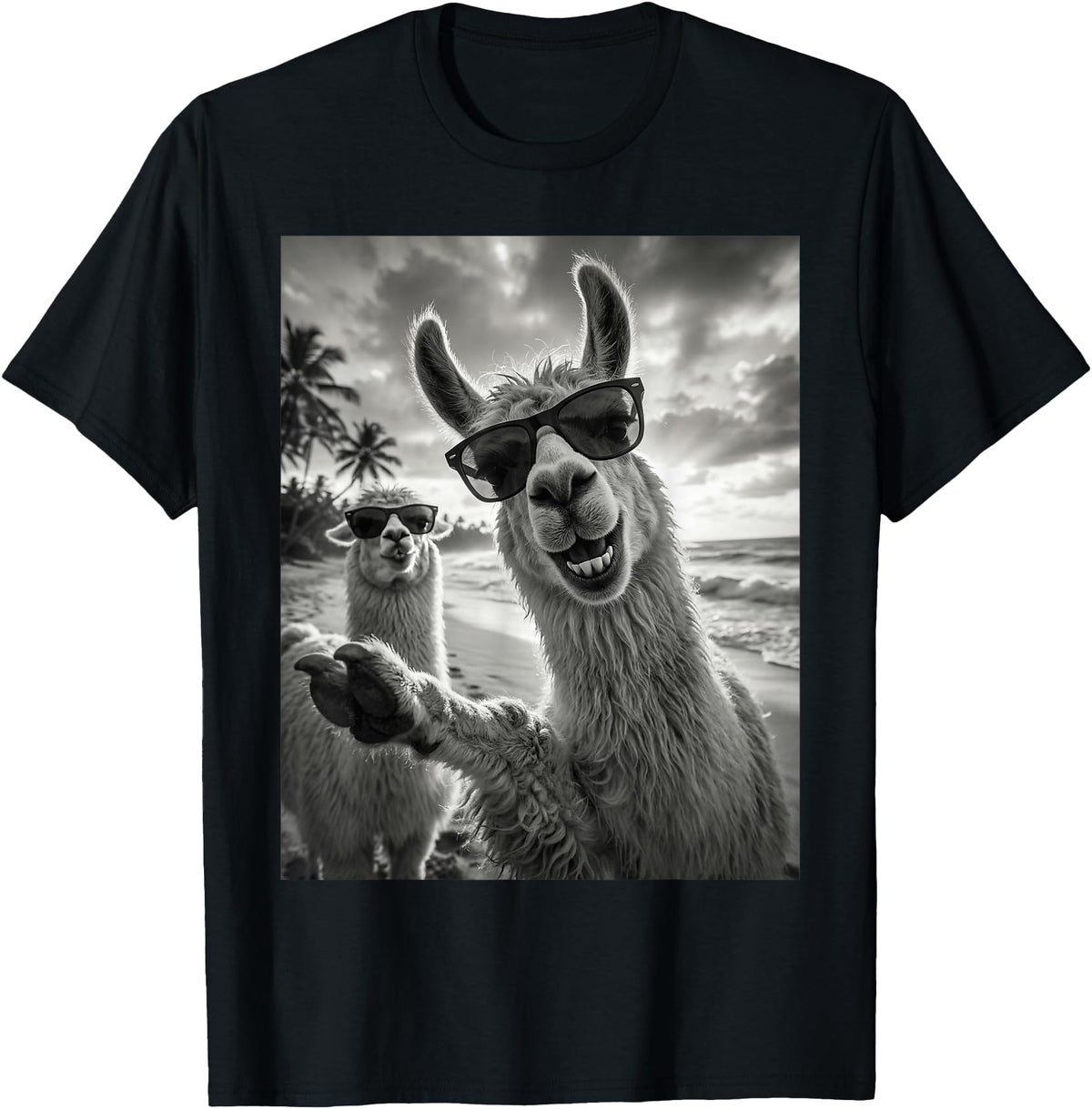 Funny Llama Stuff Accessories & Gifts Cool Llama Selfie At The Beach, Cute Llamas Alpaca T-Shirt - Black
