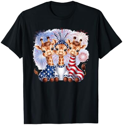 Giraffe 4th of July Party Patriotic Fireworks America Flag T-Shirt