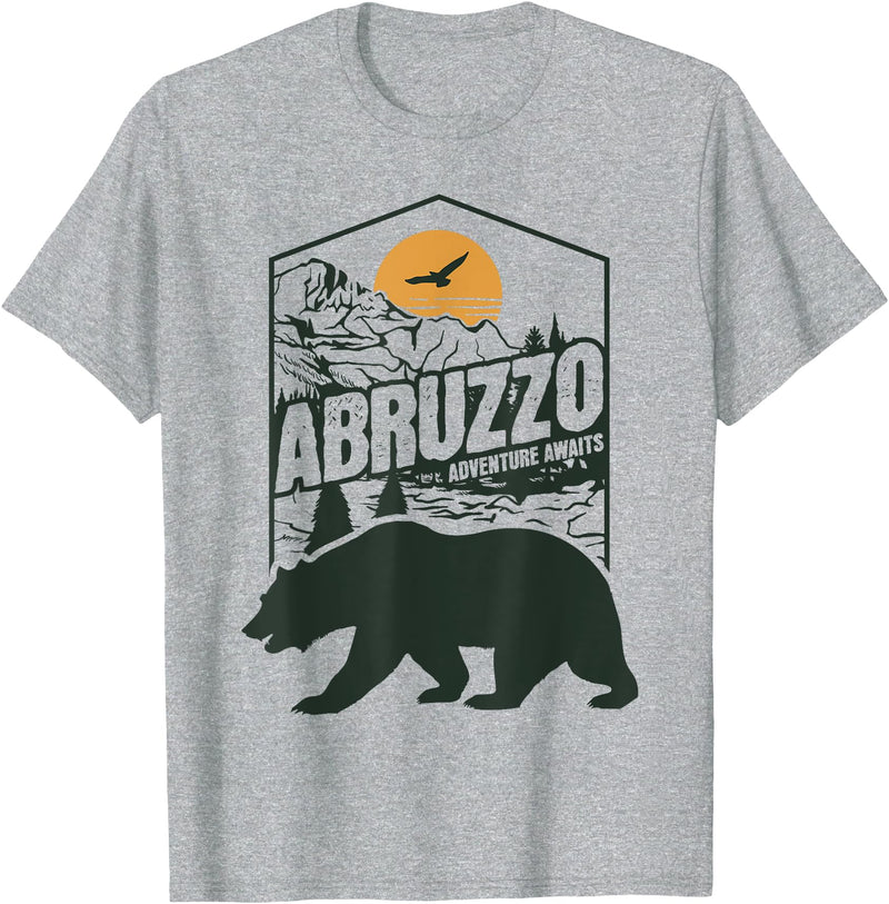 Outfit per Trekking ed Escursioni in Abruzzo Abruzzo Adventure Awaits Marsican Abruzzese Bear T-Shirt - Heather Grey