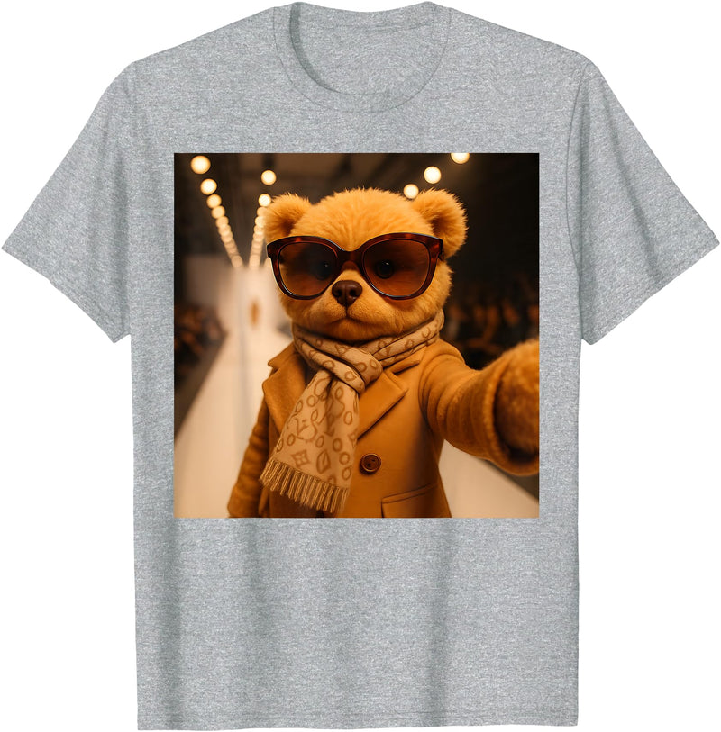 Fashion Show Party Girls Teddy Bear Graphic Design Teddy Bear Fashion Runway Selfie Catwalk Stylish Girls Women T-Shirt - Heather Grey